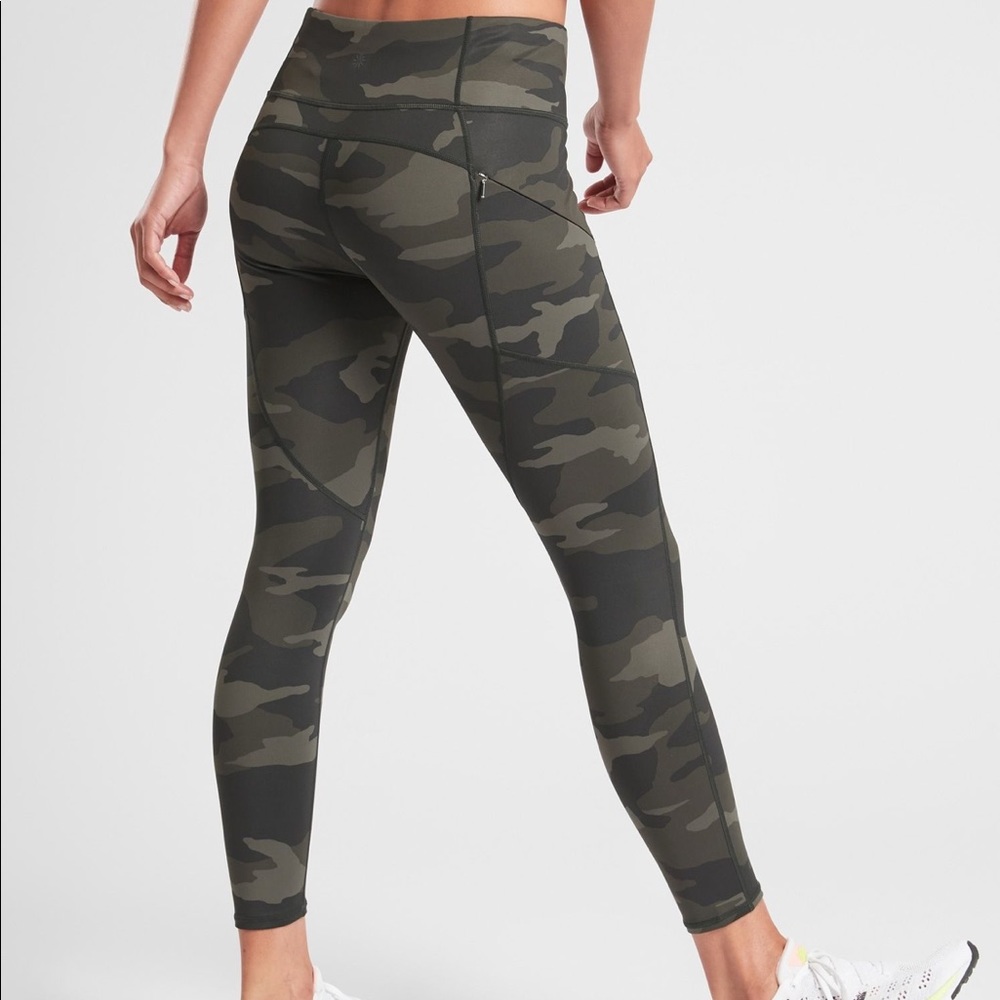 Athleta Contender 7/8 Tights